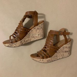 Faux-leather tan wedges